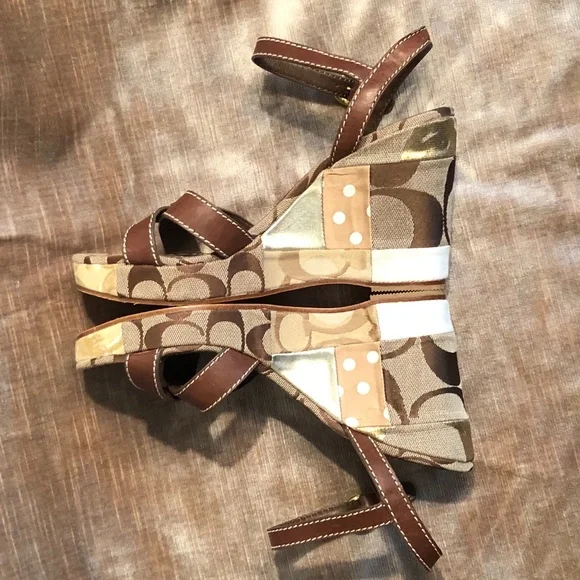 Very Rare!!! Coach Alina Patchwork & Brown Leather Wedge Sandals - Picture 2 of 12